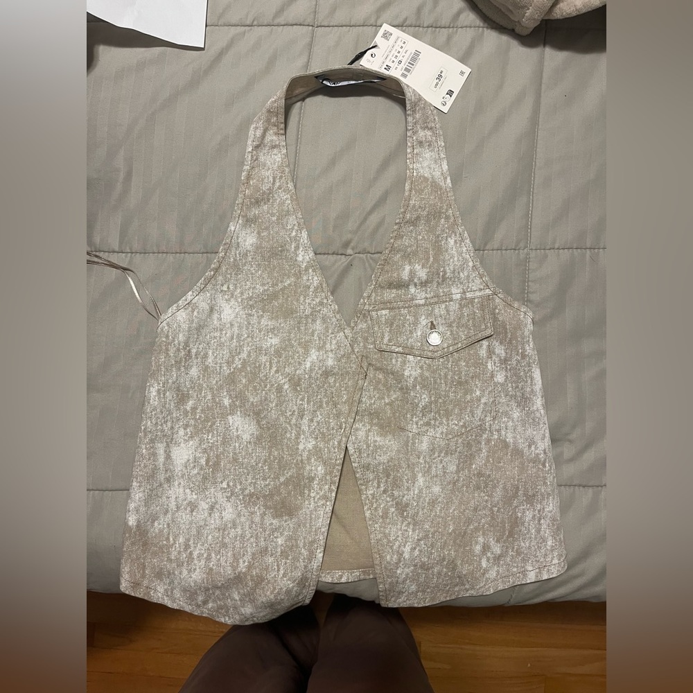 Zara halter button top